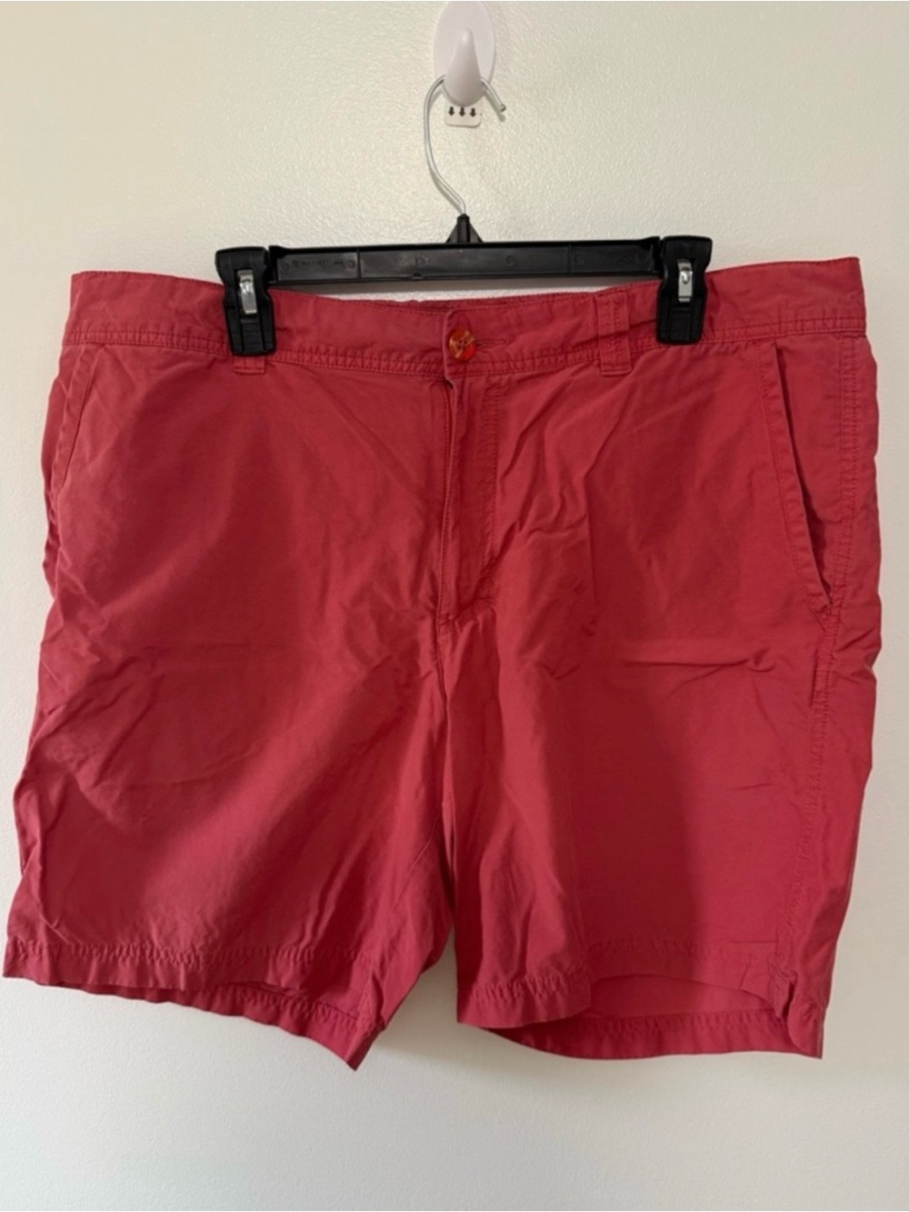 Columbia Men's Red Flat-Front Casual Shorts